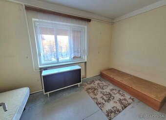 Predáme tehlový rodinný dom s garážou v obci Salka. - 8