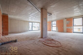 Na predaj: Obchodný/administratívny priestor vo V.Tatrách - 8