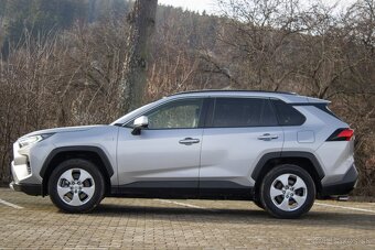 Toyota RAV4 2.5 Hybrid e-CVT, Executive AWD, 131kW, A1 - 8