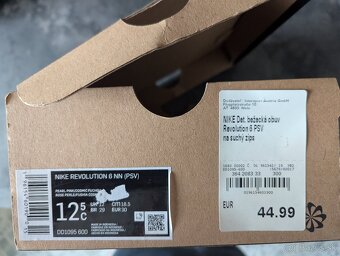 Dievčenské tenisky Nike  30 - 8