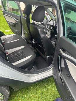 Lada Vesta sw cross - 8