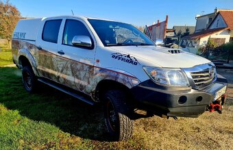Hladá sa ukradnutá TOYOTA HILUX - 8