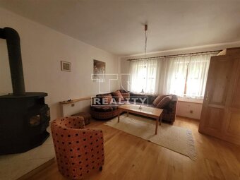 NA PREDAJ KRÁSNY RODINNÝ DOM S VEĽKÝM POZEMKOM 2248m2,... - 8