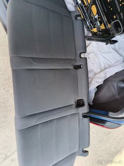 Predam komplet sedadla vw golf 5 - 8