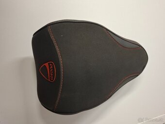Ducati 1198 - 8