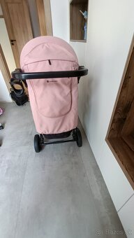 Predam dievcensky sportovy kocik - 8