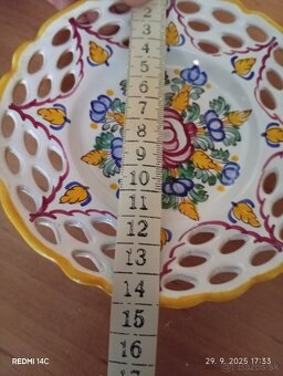 Vázy taniere na stenu cutory - 8