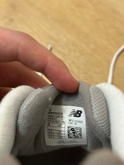 Tenisky New Balance 530 - 8