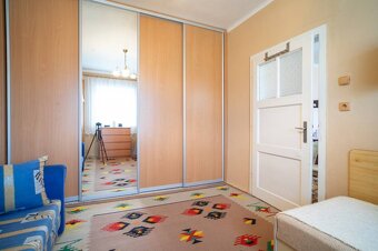 VIDIECKY DOM S KRÁSNYM POZEMKOM, 1455 m², EGREŠ - 8