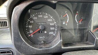 Hyundai Galloper - 8