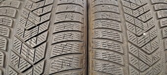 Predám zimný dvojrozmer 275/45r20+305/40r20 Pirelli - 8