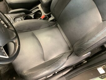 Mitsubishi ASX 2,2 DI-D 4WD – s automatom - 8