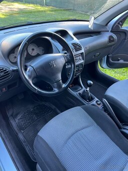 Predám Peugeot 206 - 8