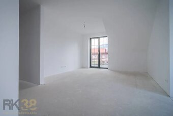 Priestranný 2-izbový byt s krásnym výhľadom na Vysoké Tatry - 8