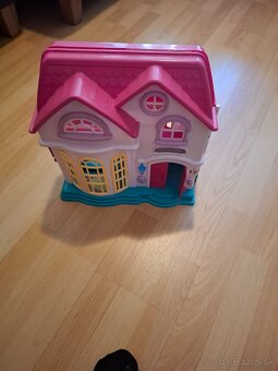 Hračky puzzle atd - 8