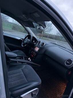 Mercedes- Benz ML 320 CDI - 8