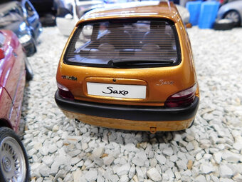 model auta Citroen Saxo VTS  Otto mobile 1:18 - 8