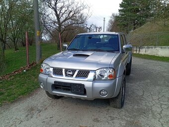 Nissan Navara 2,5 TDi 4x4 - 8