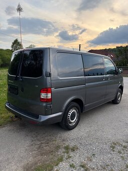 VOLKSWAGEN TRANSPORTER T5 2.0 TDI 103KW - 8