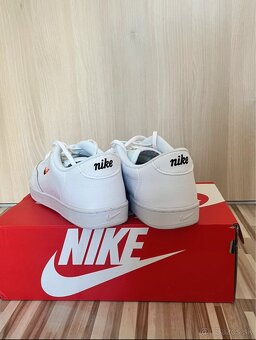 Tenisky Nike Court Vintage 44 - 8