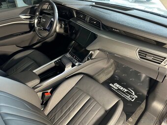 Audi E-TRON 50 2019 - 8