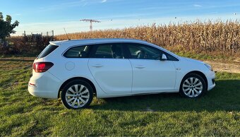 Predám Opel Astra j ST 1.4 turbo 103kw B14NET - 8
