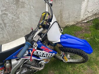 Yamaha YZF 450 - 8