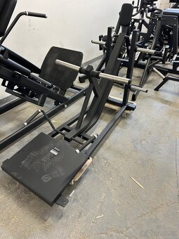 Fitness stroje skladom - 8
