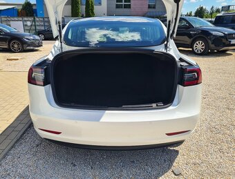 TESLA MODEL 3 LONG RANGE AWD - 8