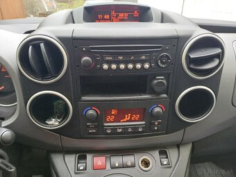 Citroen Berlingo Multispace 1,6 hdi kúp SK plná ser história - 8