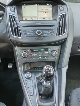 FORD Focus Combi 1.5 TDCI M6 BUSINESS EDITION - 8