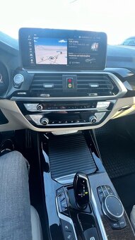 BMW X3 XDrive30i A/T - 8