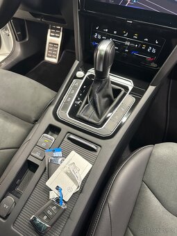 VW Arteon SB R 235kw Virtual/Matrix/Panorama/Dcc - 8
