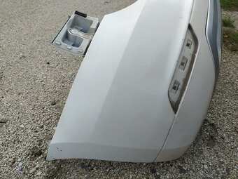 Škoda yeti facelift zadny naraznik 5L6 - 8