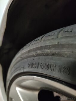 Hyundai Veloster Turbo - 8