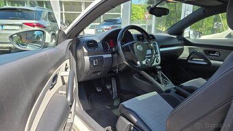 Volkswagen Scirocco 2.0 TSI - 8