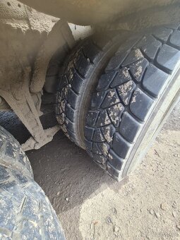 Lesovoz Volvo FMX 6x6 - 8