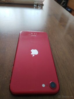 Predám iPhone SE (2020) 64 Gb Product Red vo funkčnom stave - 8