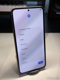 Samsung Galaxy S23 FE - 8
