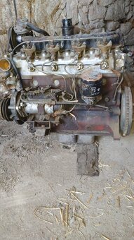 Motor pre GAZ 69 - 8