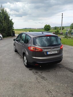 Ford S-max 1.6, 7 miestne - 8