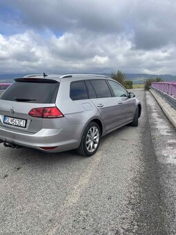 Volkswagen Golf 7 Variant 2.0 TDI - 8