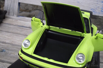 1:18 Porsche 911 Turbo - 8