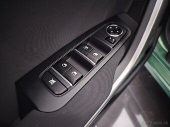 KIA CEED SW 1,5 T-GDI SILVER SILVER PACK - 8