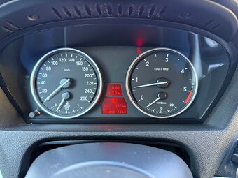 Predám BMW X5, 8-rýchlostné, 3,0 diesel, ťažné na 3500 kg - 8