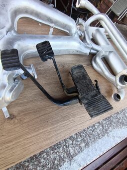 Volkswagen chrobák,diely - 8