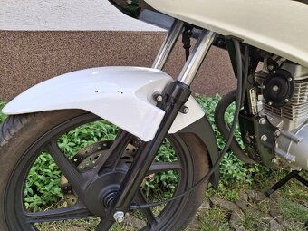 Honda CBF125 10.225km 2010 - 8
