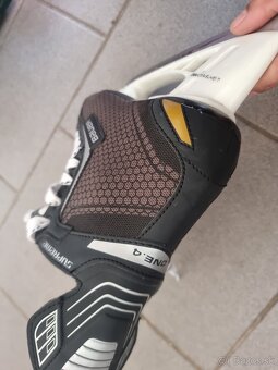 Predám len odskúšané korčule CCM XF80 Senior Regular - 8