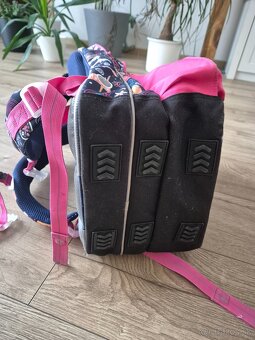 Dievcenska skolska taska TOPGAL - 8