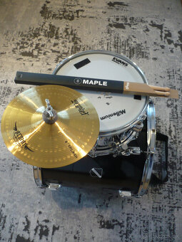 Predám pochodové bicie s činelkou. - 8